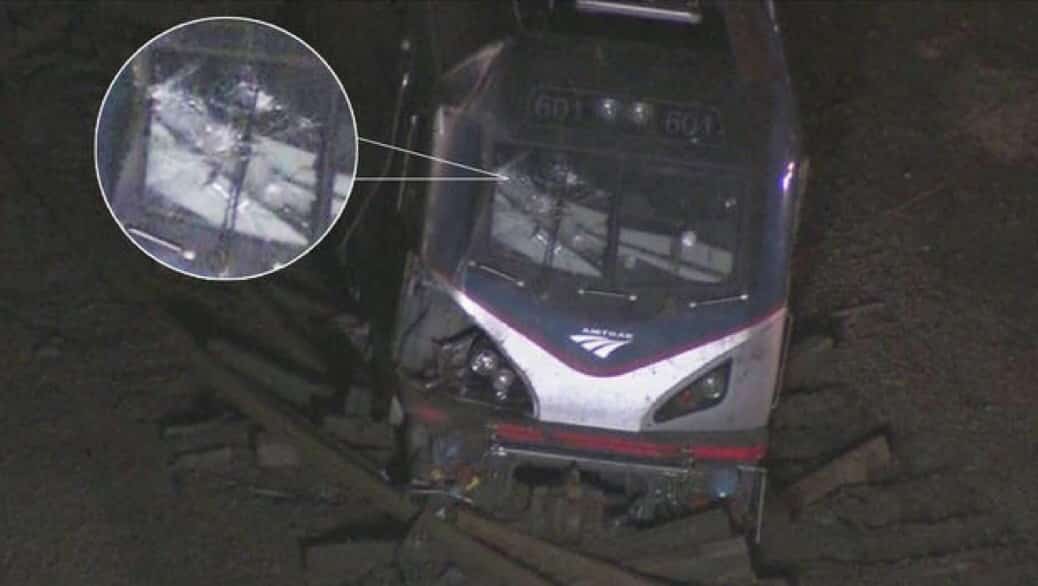 shocking-images-before-amtrak-derails-in-port-richmond
